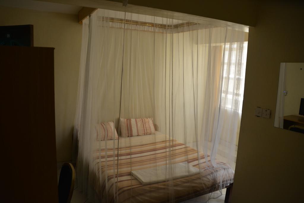 Starehe Link Hotel ไนโรบี ภายนอก รูปภาพ